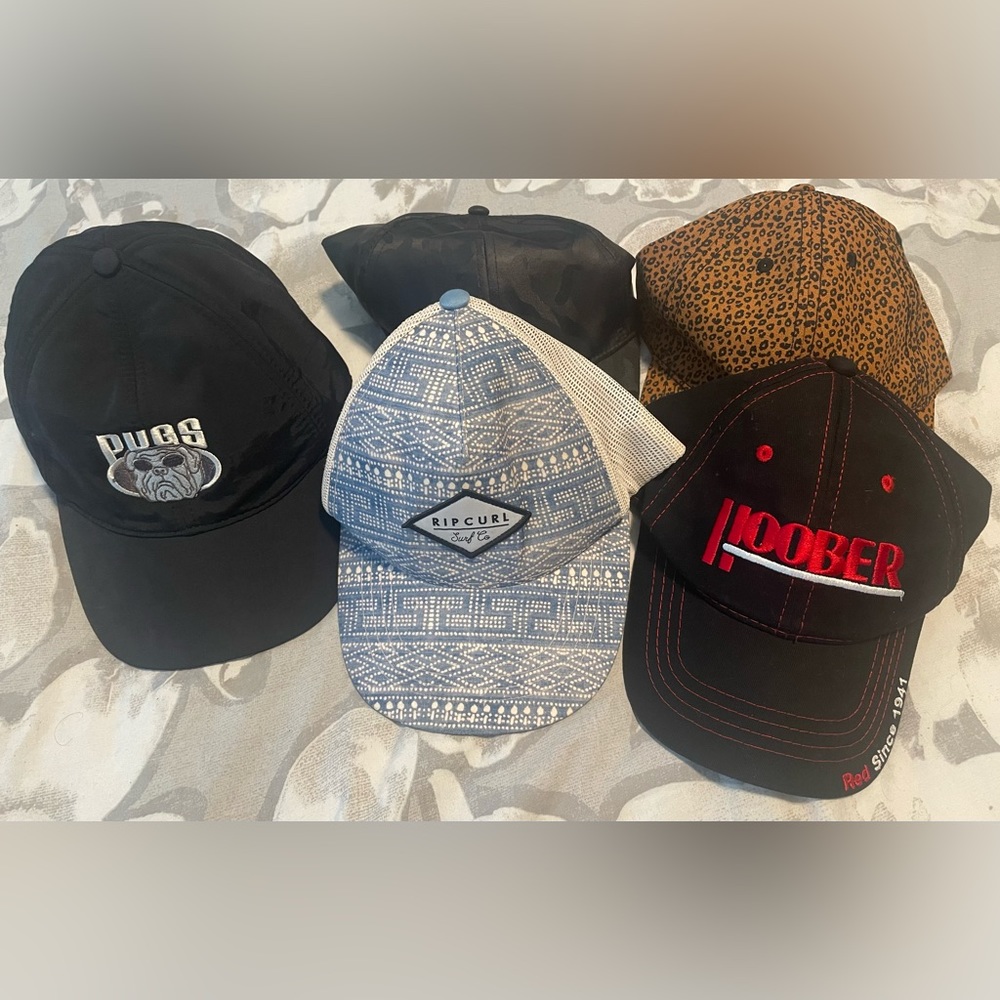 Caps - Picture 1 of 12